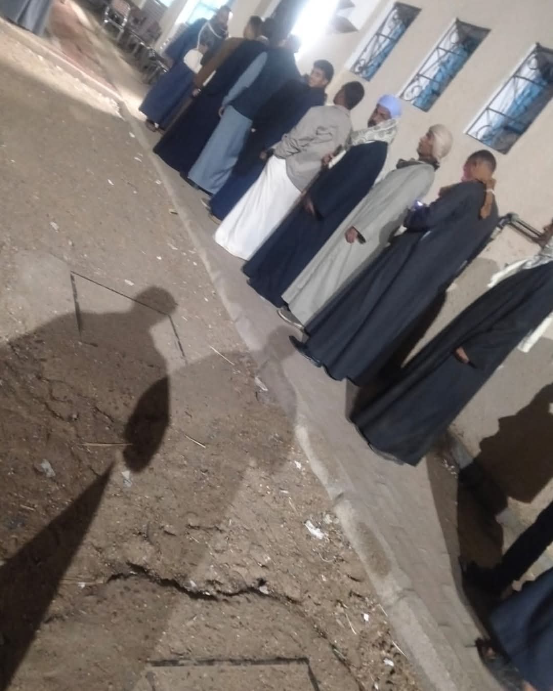 *إقبال كثيف بلجان القوصية بأسيوط في انتخابات الدوائر الملغاةِ لمجلس النواب*