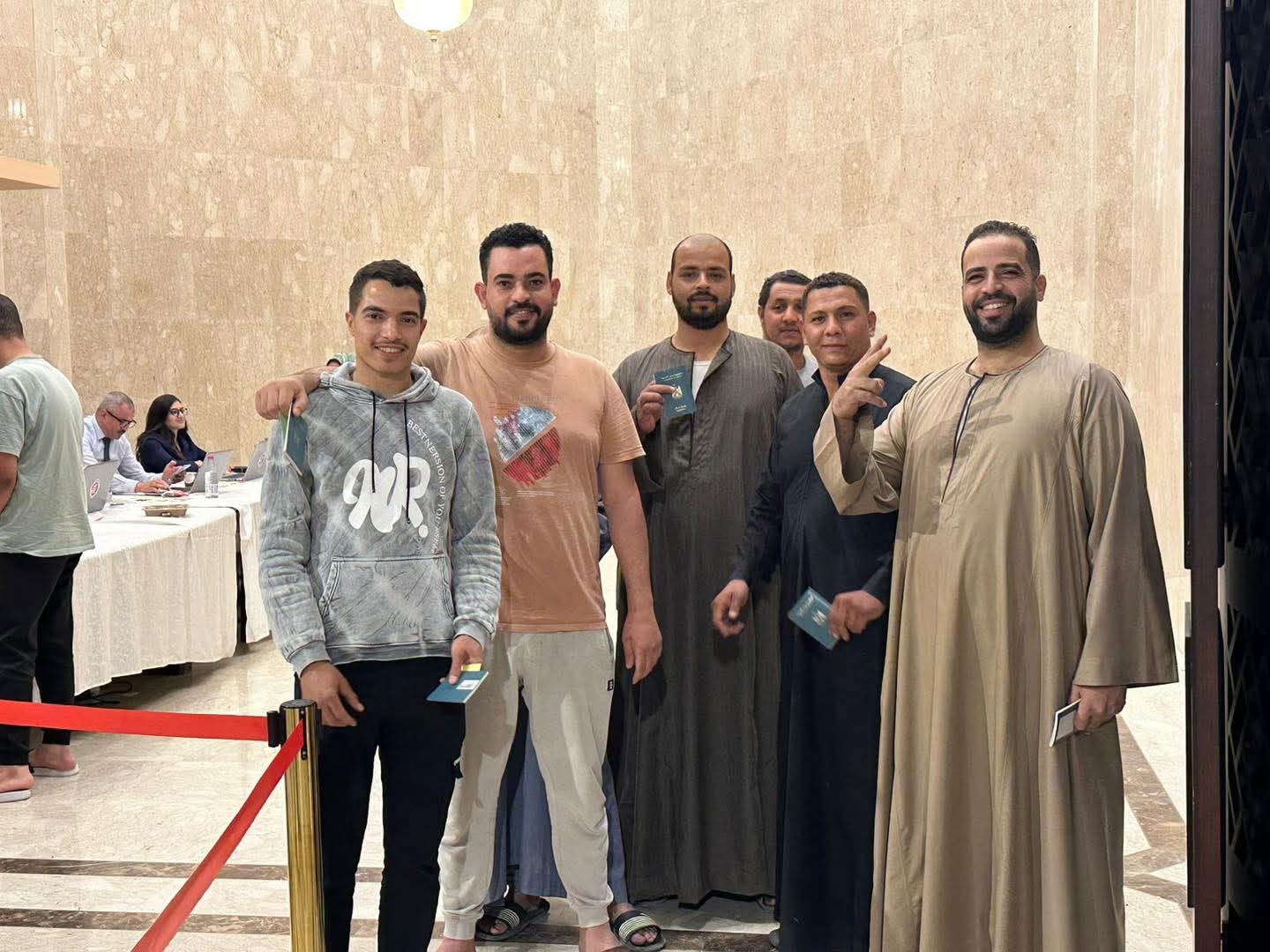 قبل غلق باب التصويت.. استمرار توافد الجالية المصرية بالسعودية للإدلاء بأصواتهم في انتخابات مجلس النواب بـ 30 دائرة ملغاة بالمرحلة الأولى